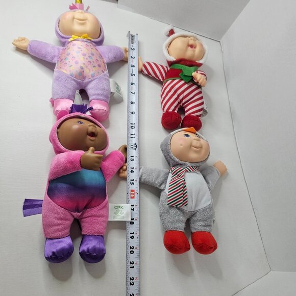 Cabbage Patch Kids Holiday Helper Penguin Fantasy Unicorns Stuffed Animal Toys 4 - Picture 15 of 16